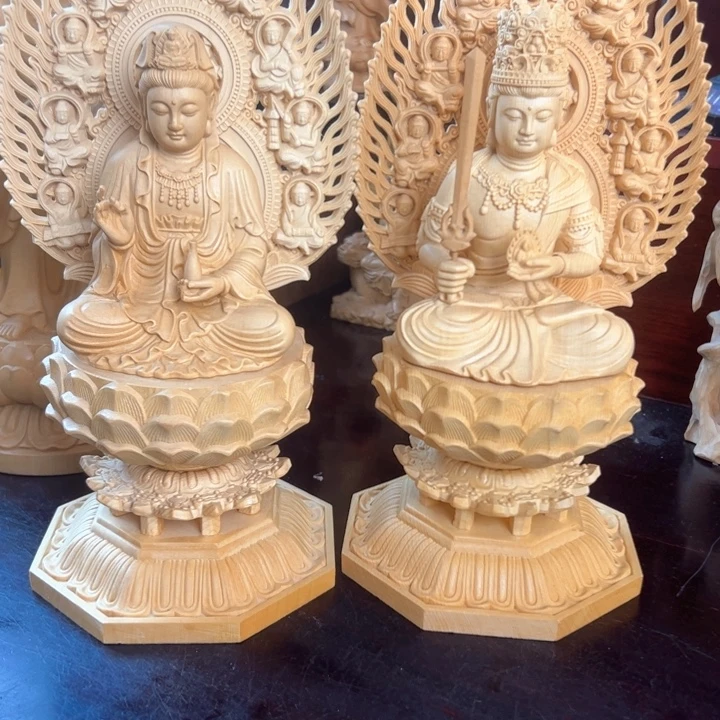 爱***文桧木虚空藏和大势至木雕工艺品