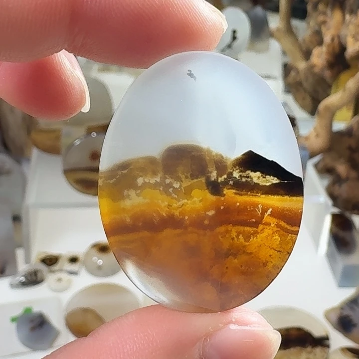 玛瑙/玉髓未镶嵌珠宝奇石