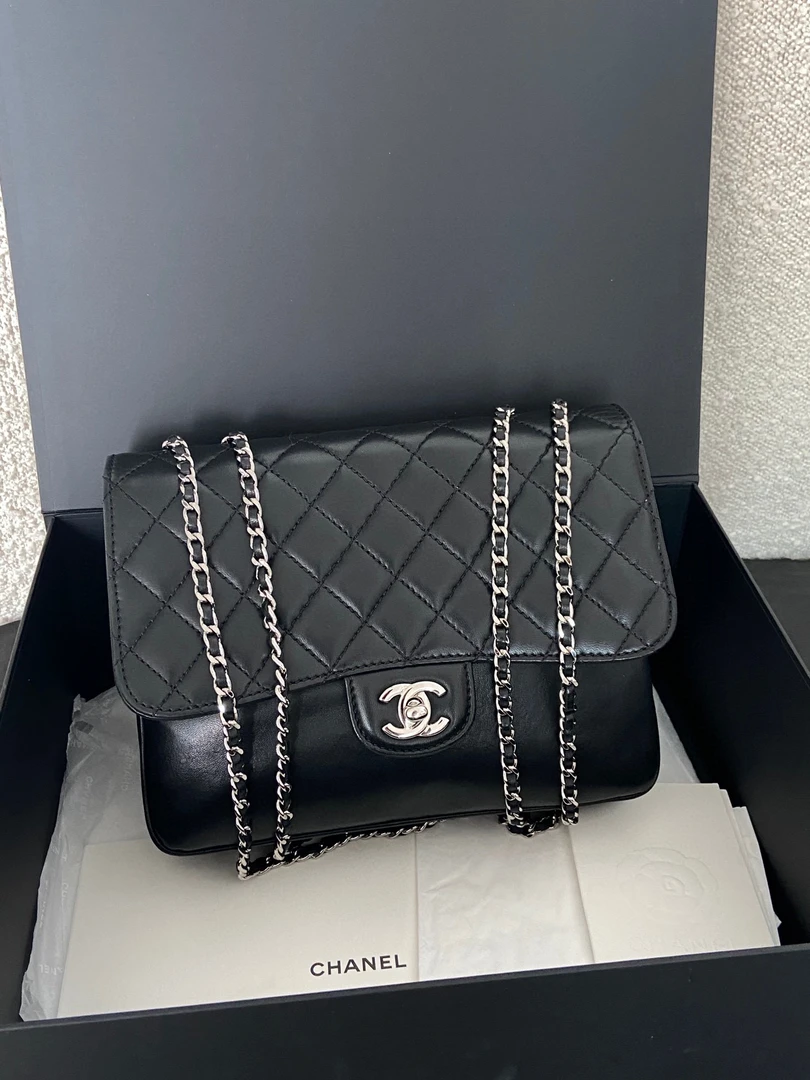 95新 Chanel/香奈儿 1322 Chanel 黑银羊风琴cf单肩包