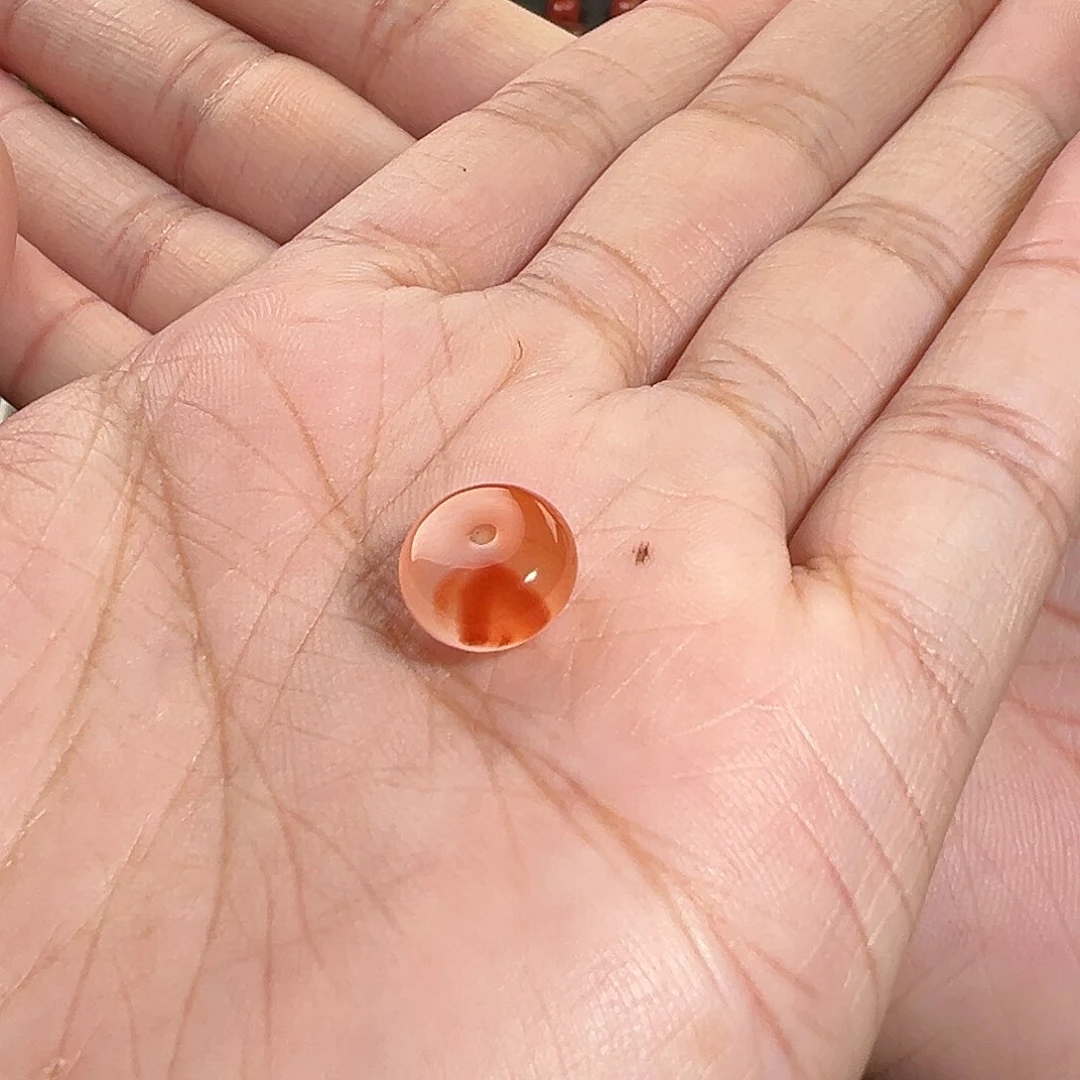 南红玛瑙珠宝奇石未镶嵌静*的特色隔片