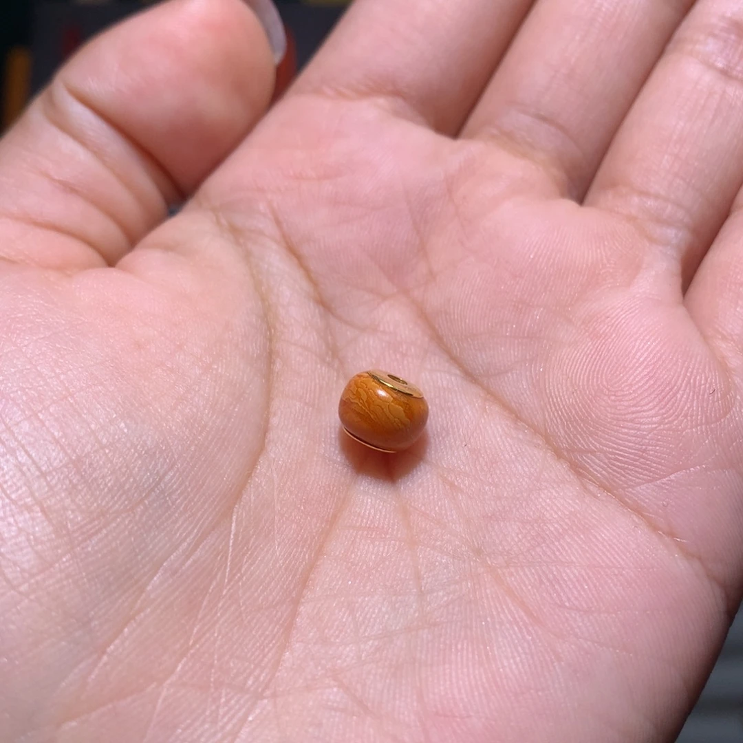 R***g蜜蜡18K金镶嵌裸石