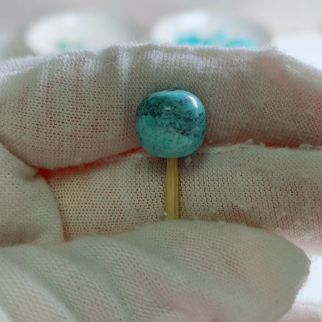 绿松石未镶嵌挂件