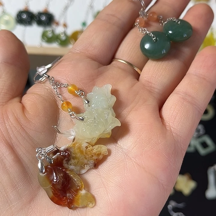 泪***思蛇纹石玉未镶嵌耳饰