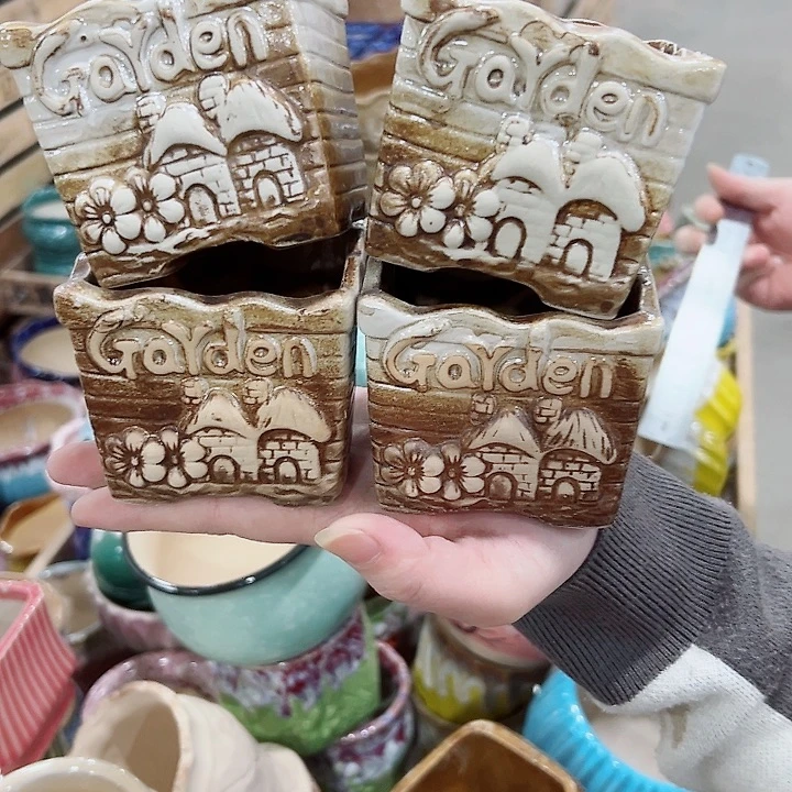 有孔.凑满10元发货多肉陶瓷花盆！