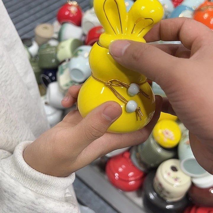 茶叶罐陶瓷家用储物罐瑕疵品介意勿拍
