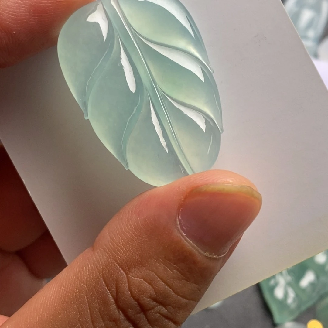 翡翠未镶嵌颈饰天然