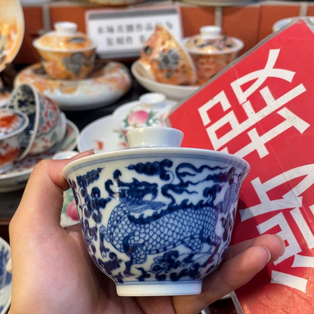 我是一只小小鸟。我也