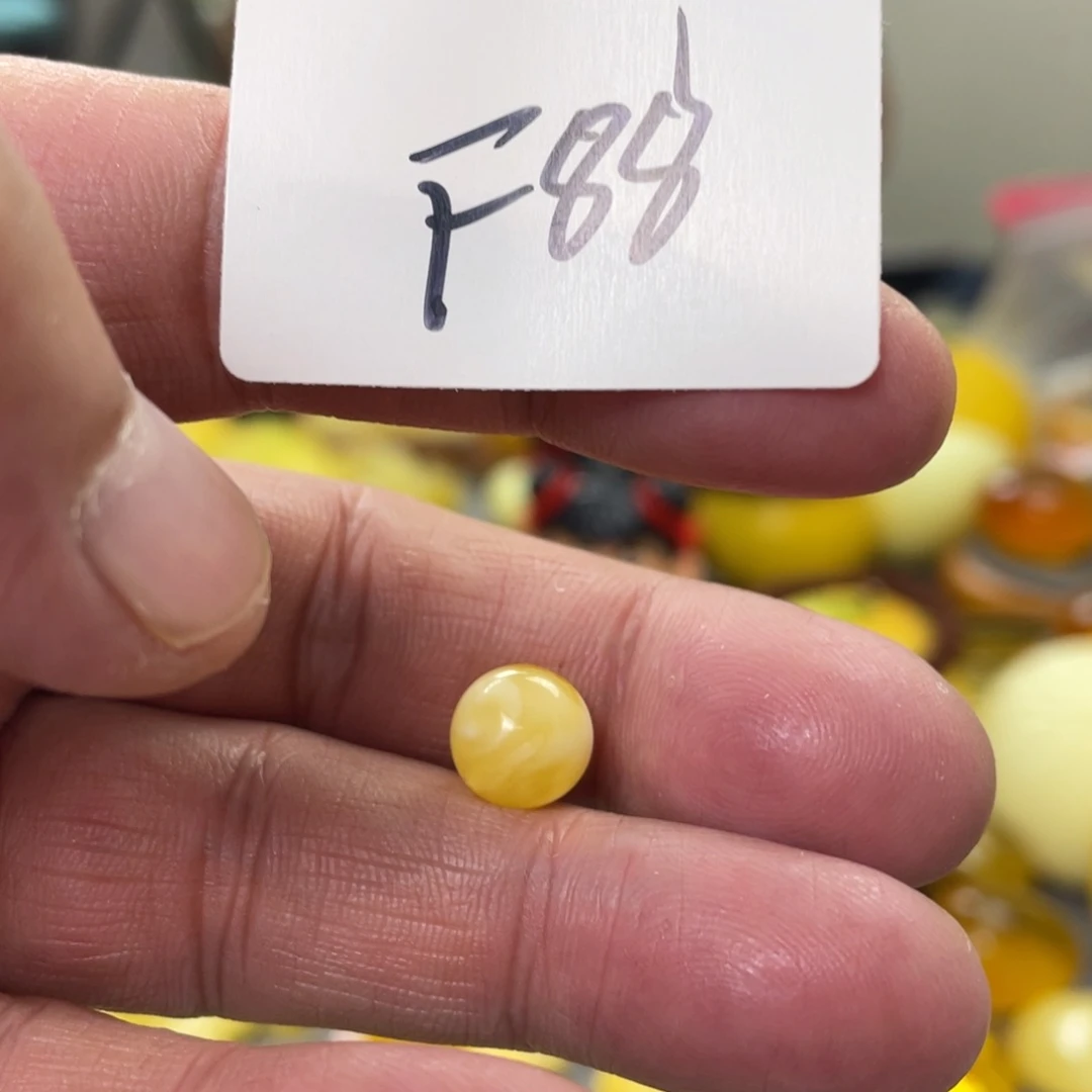 手链琥珀未镶嵌多样性发，发其中一件