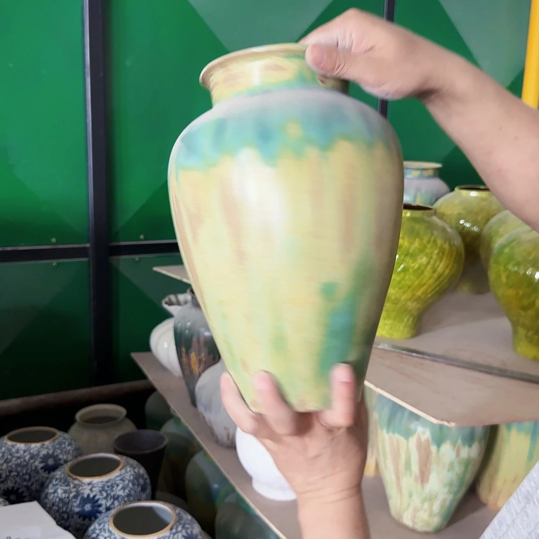 景德镇陶瓷花瓶微瑕