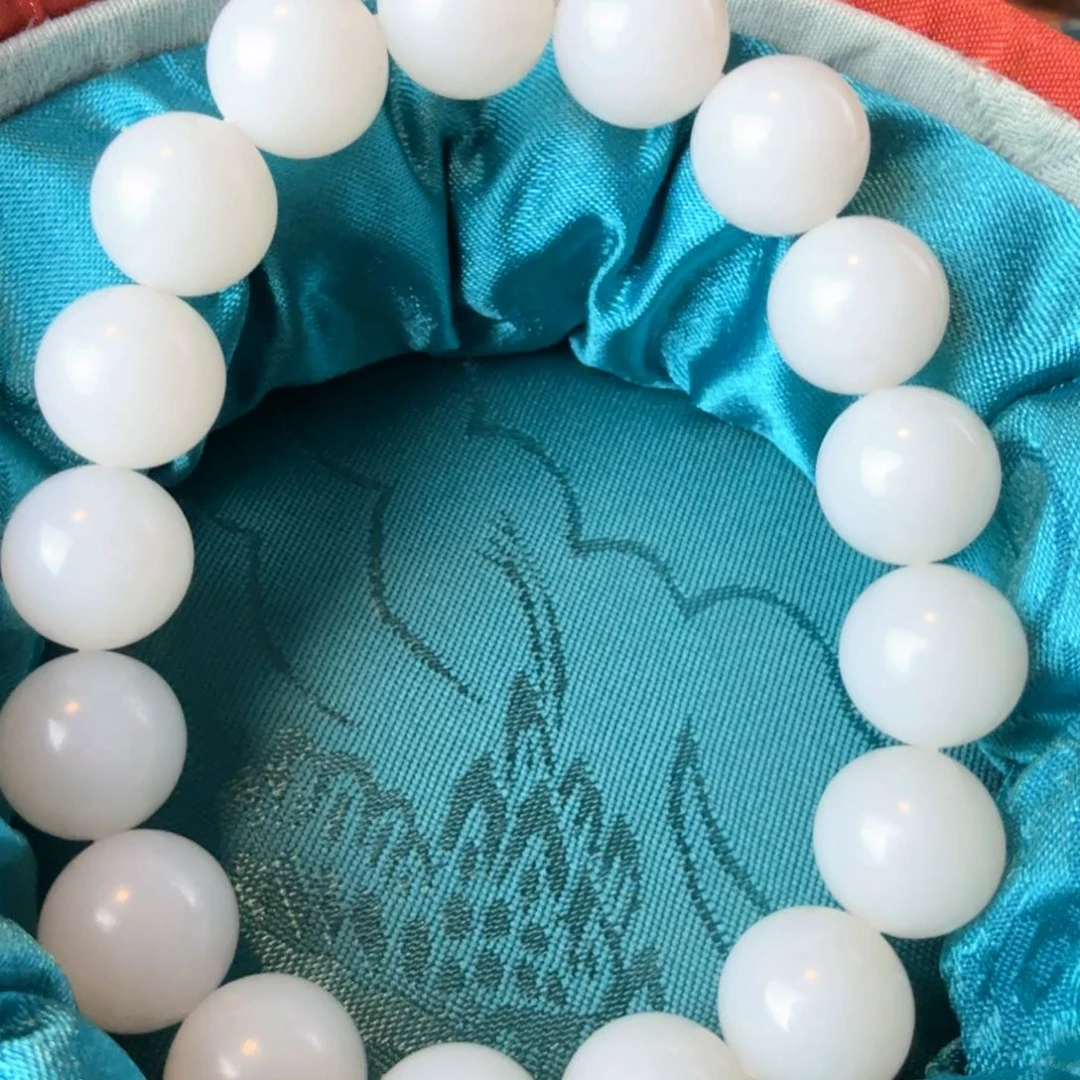 手链未镶嵌和田玉（白玉）