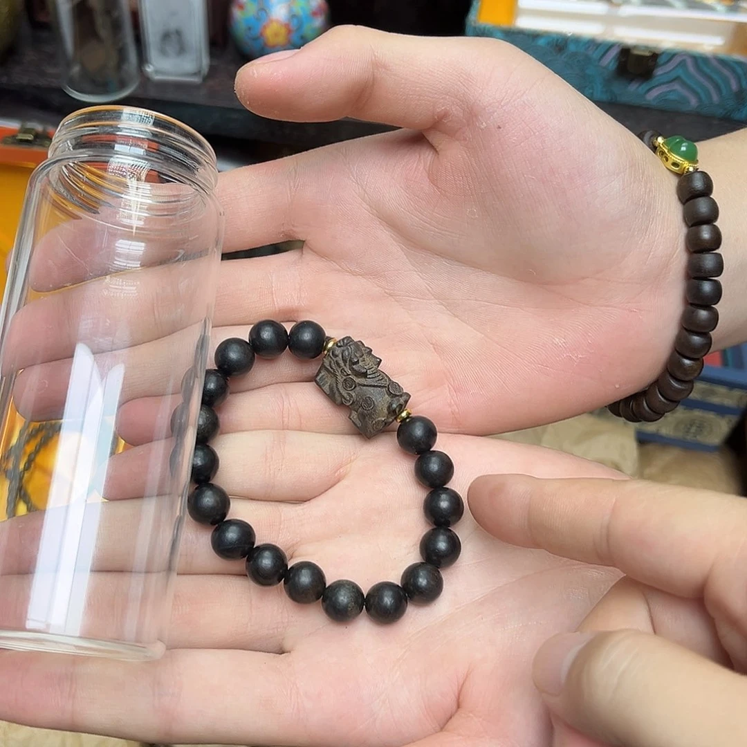 大叶紫檀（黑酸枝木类）