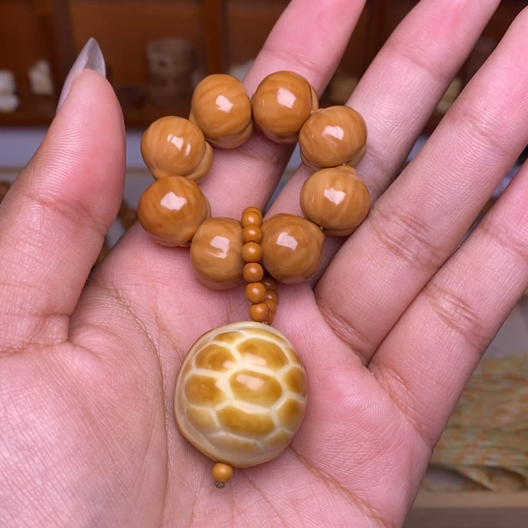 猴头核桃吊坠全品屁桃手捻➕大富甲