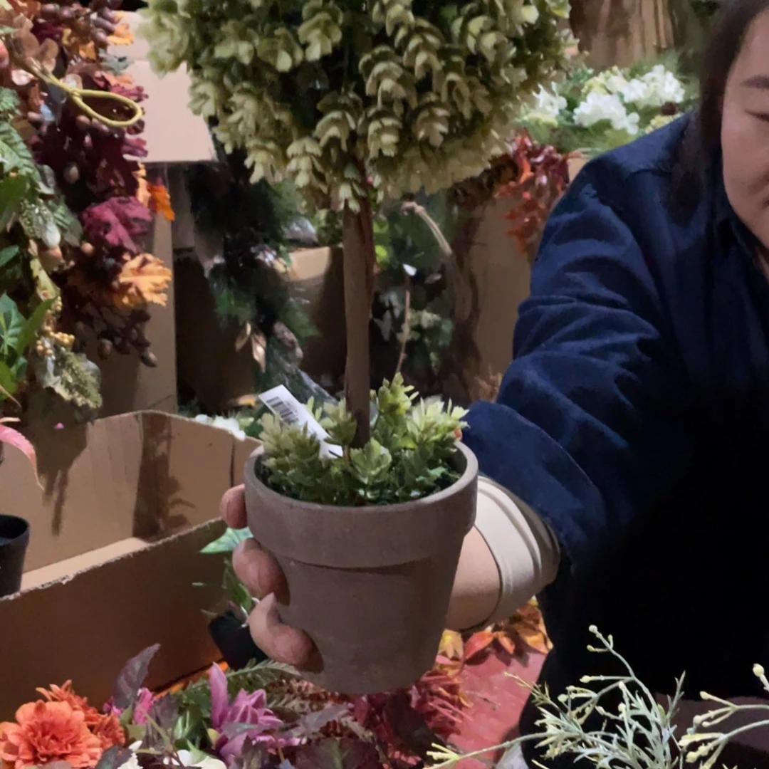 云***福陶瓷花瓶，部分微瑕