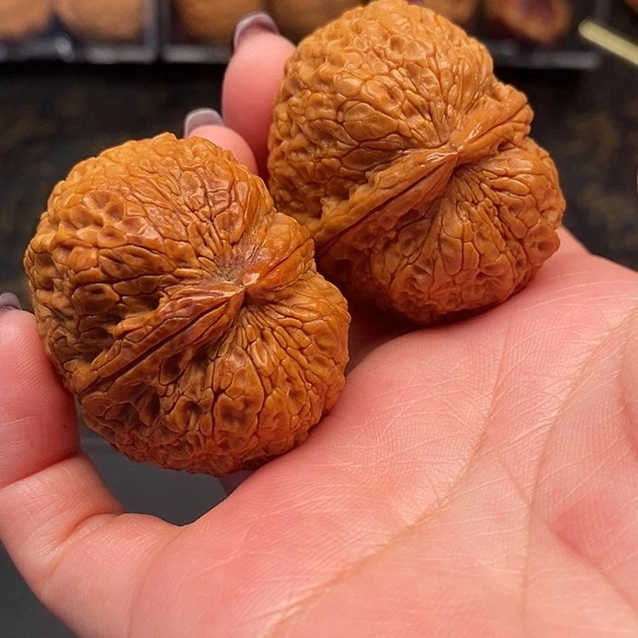 吊坠文玩核桃铁皮罗汉
