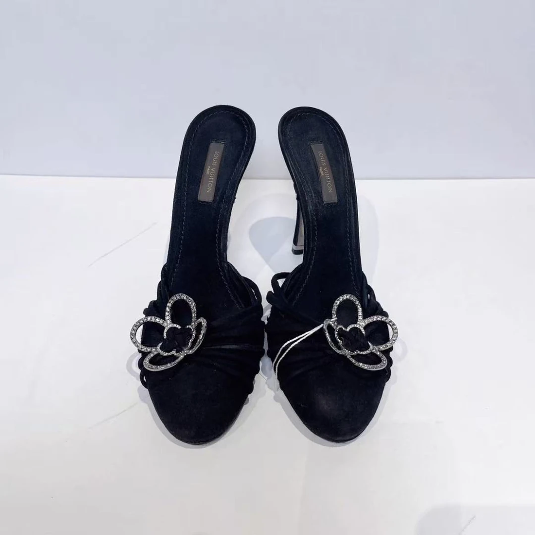 95新 LouisVuitton/路易威登 蔚蓝中古/黑色花朵半拖高跟鞋 37码