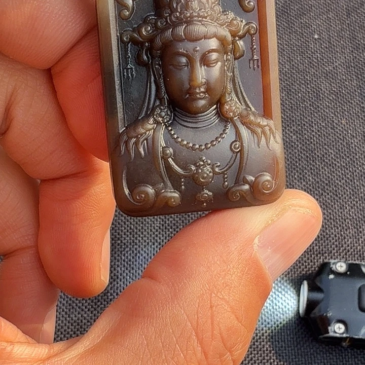 和田玉（糖玉）未镶嵌挂件