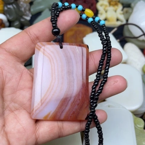 玛瑙/玉髓颈饰未镶嵌92