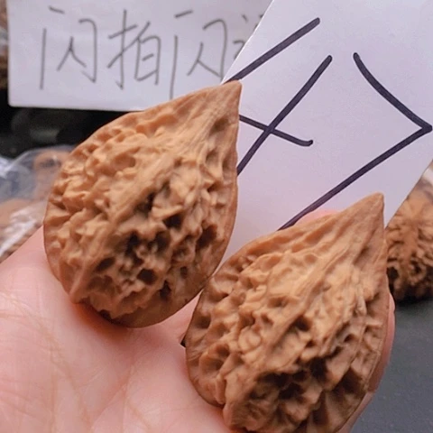 吊坠桃核39全品红缨枪高55