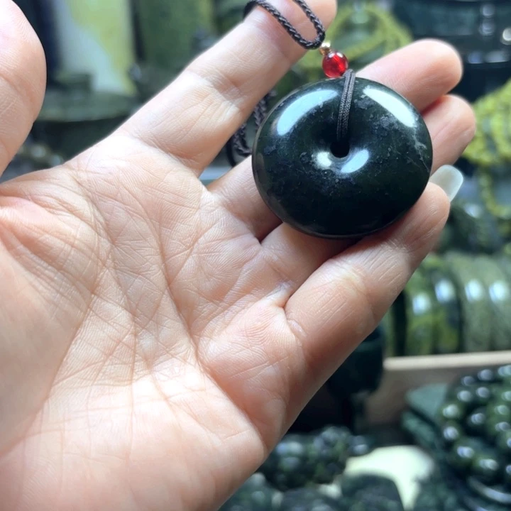 蛇纹石玉合金项链藏玉药王石福利款平安扣