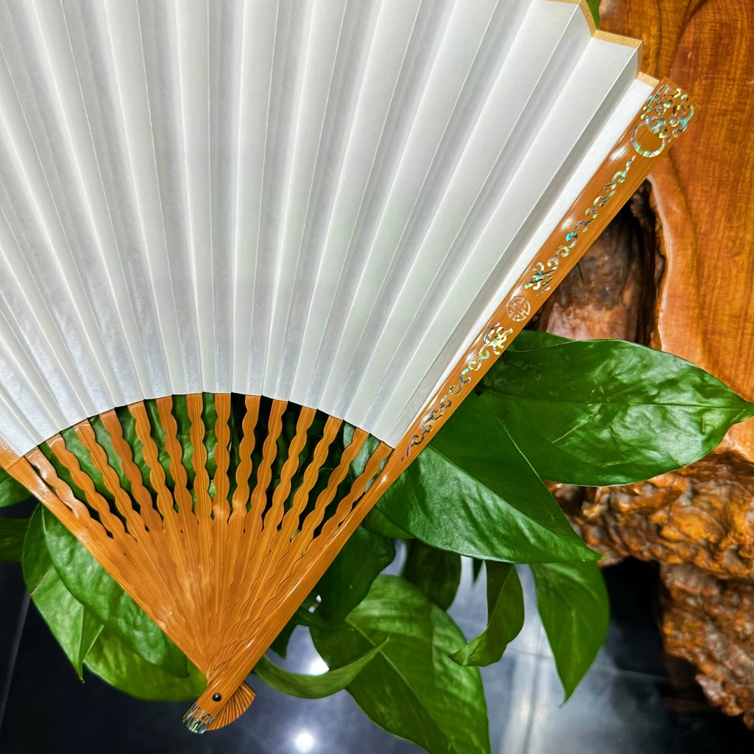 张鑫龙手制 双龙守财 老玉竹嵌螺钿三合青文玩苏扇 默认不粘扇面