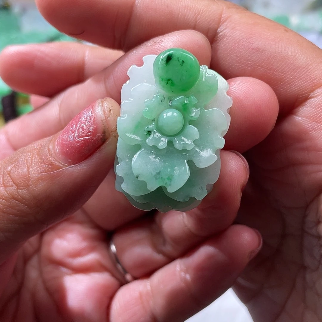 颈饰未镶嵌翡翠翡玉缘翡翠