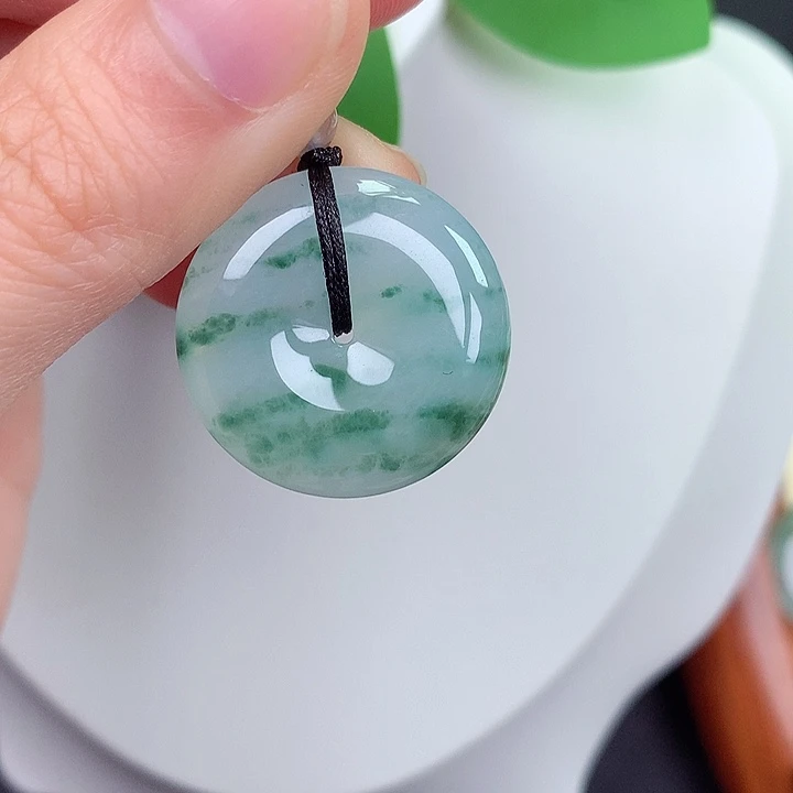 颈饰未镶嵌翡翠51号25.1-6.3mm