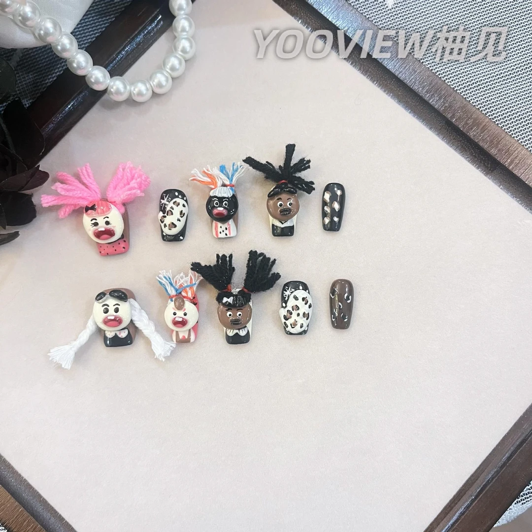 高级感穿戴甲穿戴甲纯手作春夏炸毛喜剧一家人个性原创美甲贴片