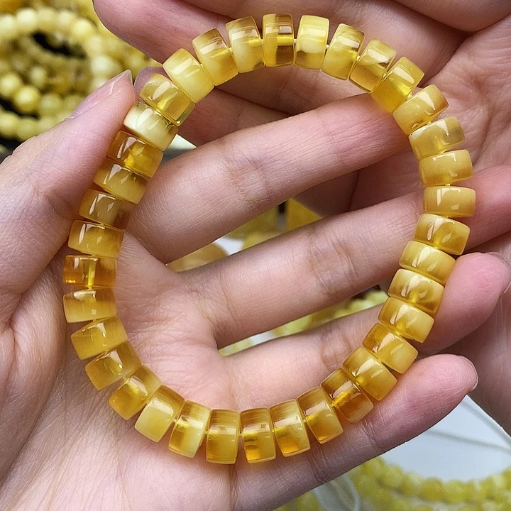 蜜蜡未镶嵌珠宝奇石