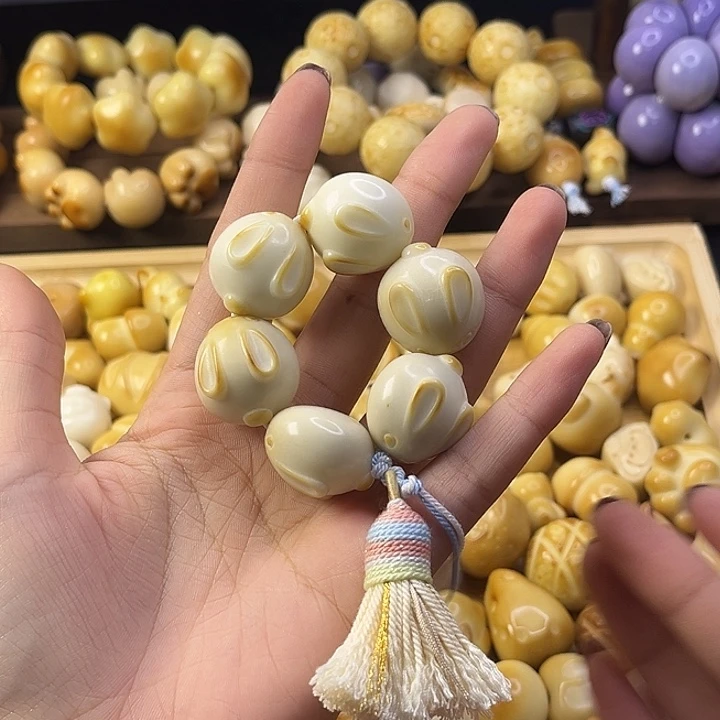 吊坠菩提根/象牙果微瑕