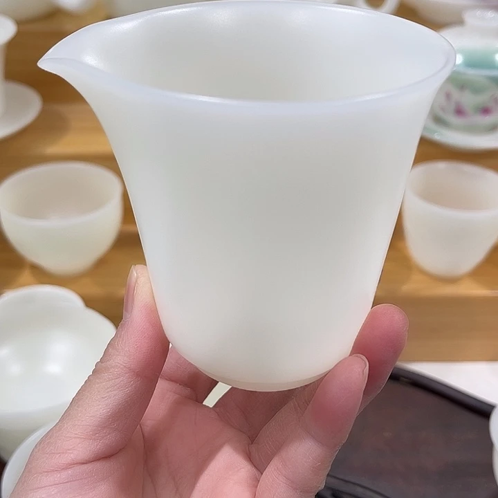 璞玉新材素烧公道杯180左右