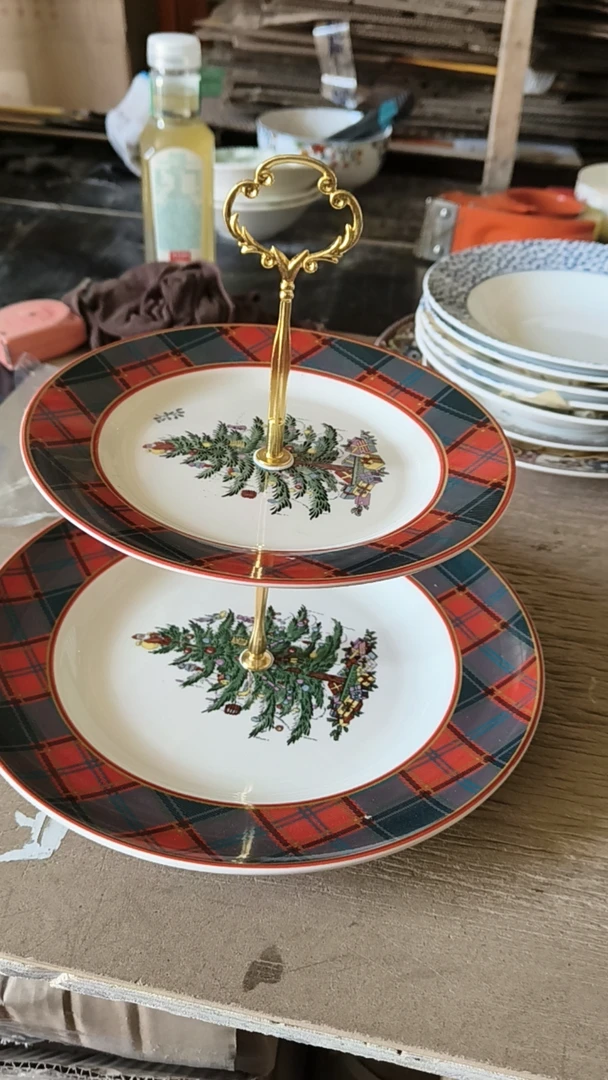 圣诞树红方格串盘带支架瑕疵款完美者绕行