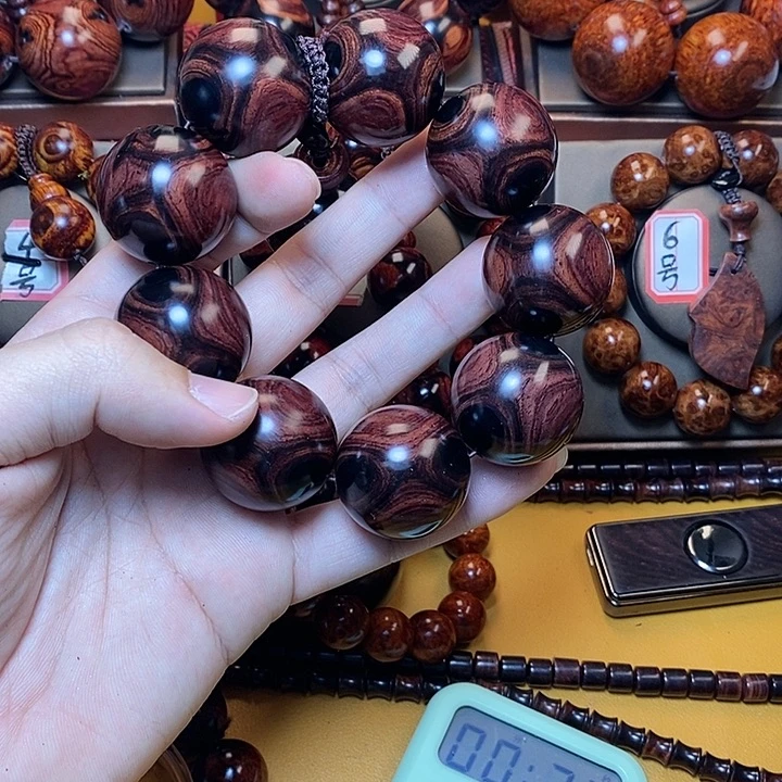 黄花梨/降香黄檀a****z3.0对眼鬼脸对眼