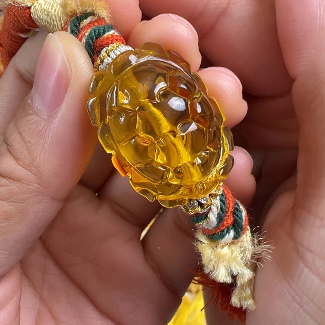 琥珀未镶嵌裸石琥珀