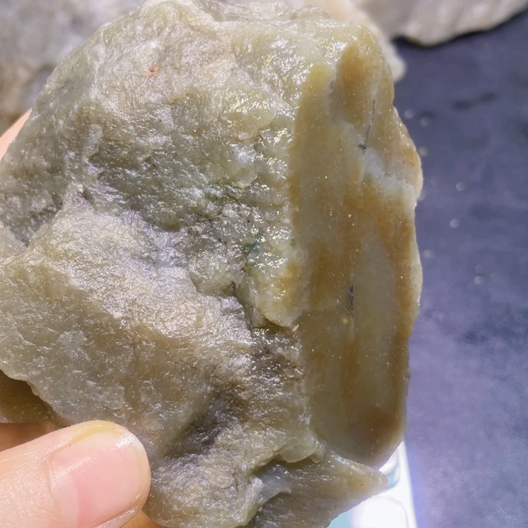 未镶嵌和田玉珠宝半成品
