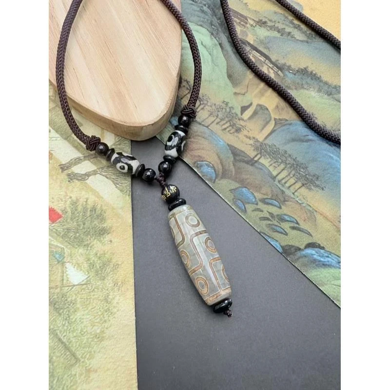 D1259-青色九眼天珠麻绳款车挂件