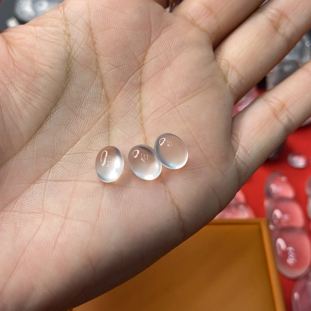 追***求石英质玉未镶嵌蛋面