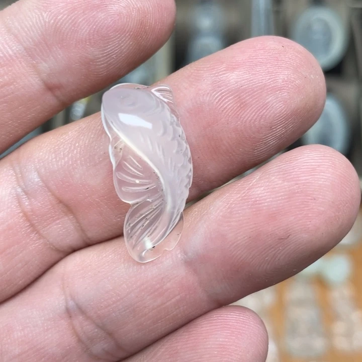 曲***菜蛇纹石玉未镶嵌吊坠(赠链)