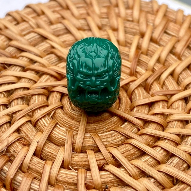 高瓷玉化【龙扣】金刚、猴头、核尖、星月菩提配饰配珠珠