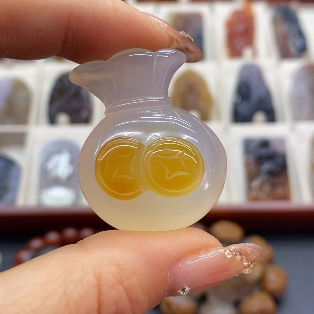 未镶嵌吊坠(赠链)玛瑙/玉髓吊坠