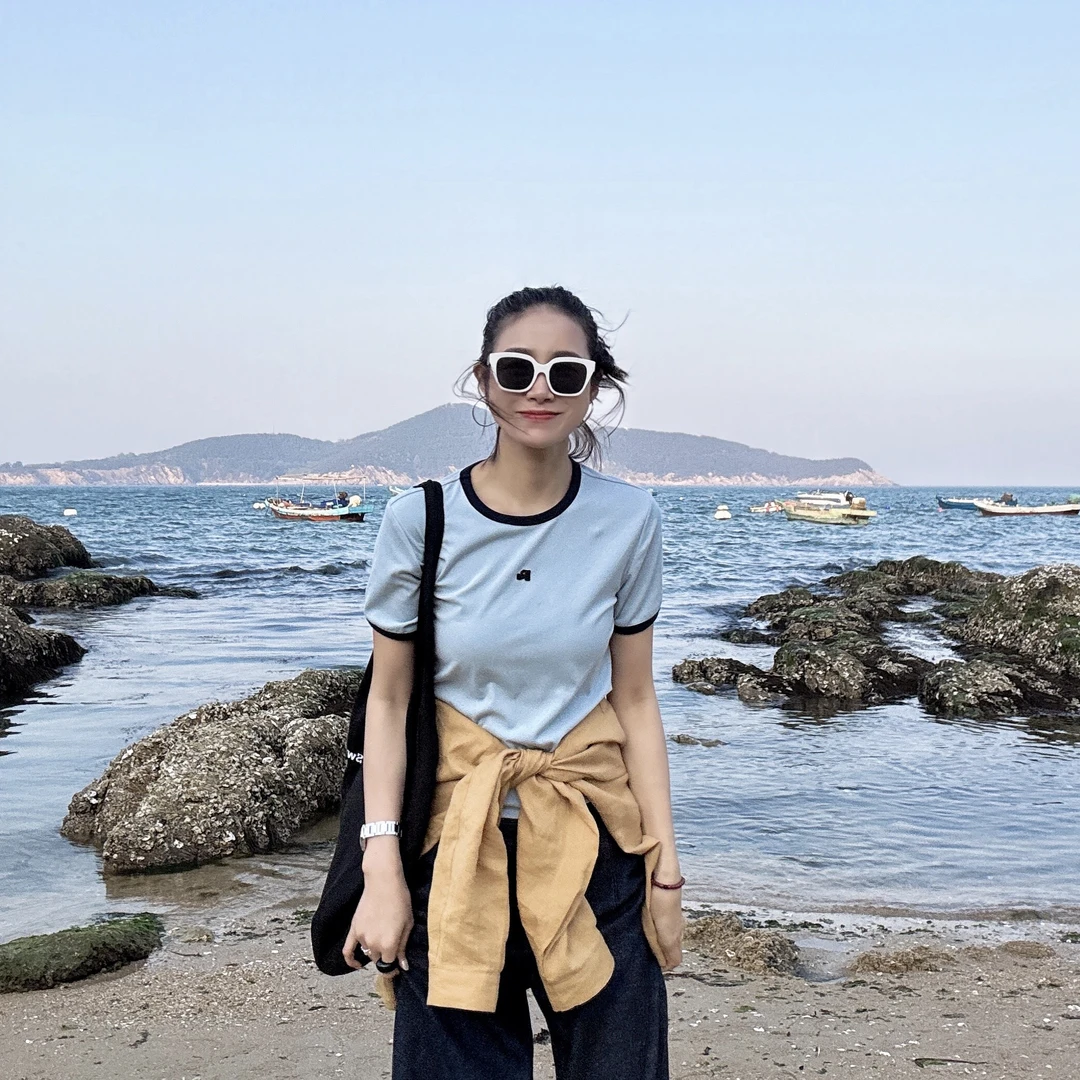 【丽姐女装】莫代尔棉｜刺绣撞边修身 透气亲肤舒适显瘦短袖T恤T0283