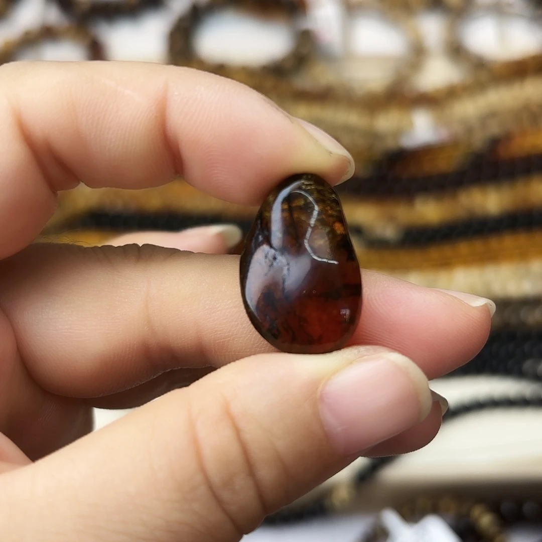 南***风琥珀未镶嵌裸石大