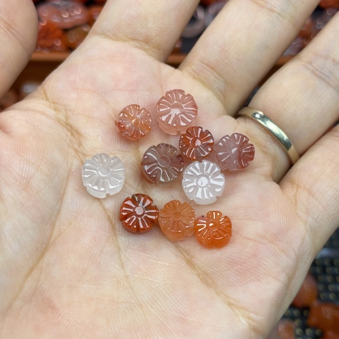 玛瑙/玉髓未镶嵌颈饰五瓣花