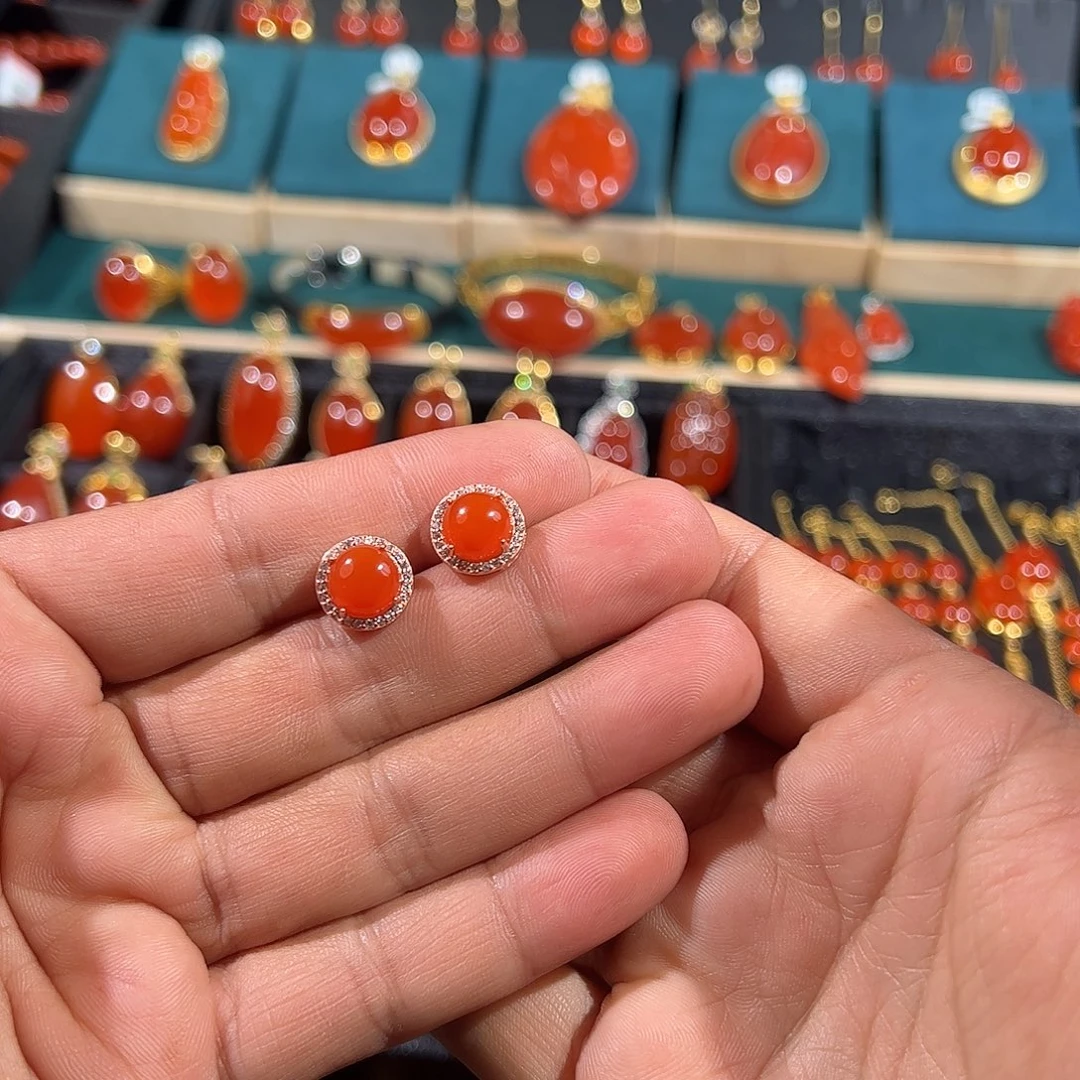 南红玛瑙银S925镶嵌耳饰