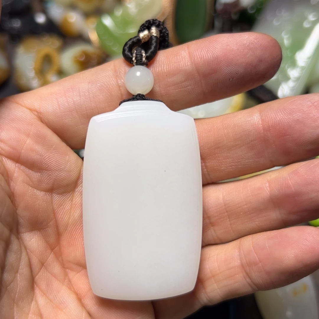 和田玉（糖玉）颈饰未镶嵌?*