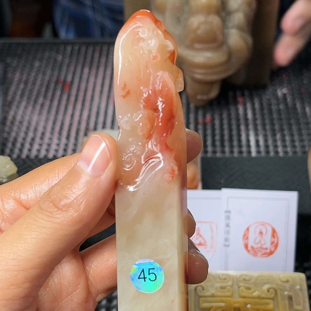 寿山石印石这种现象很明显了