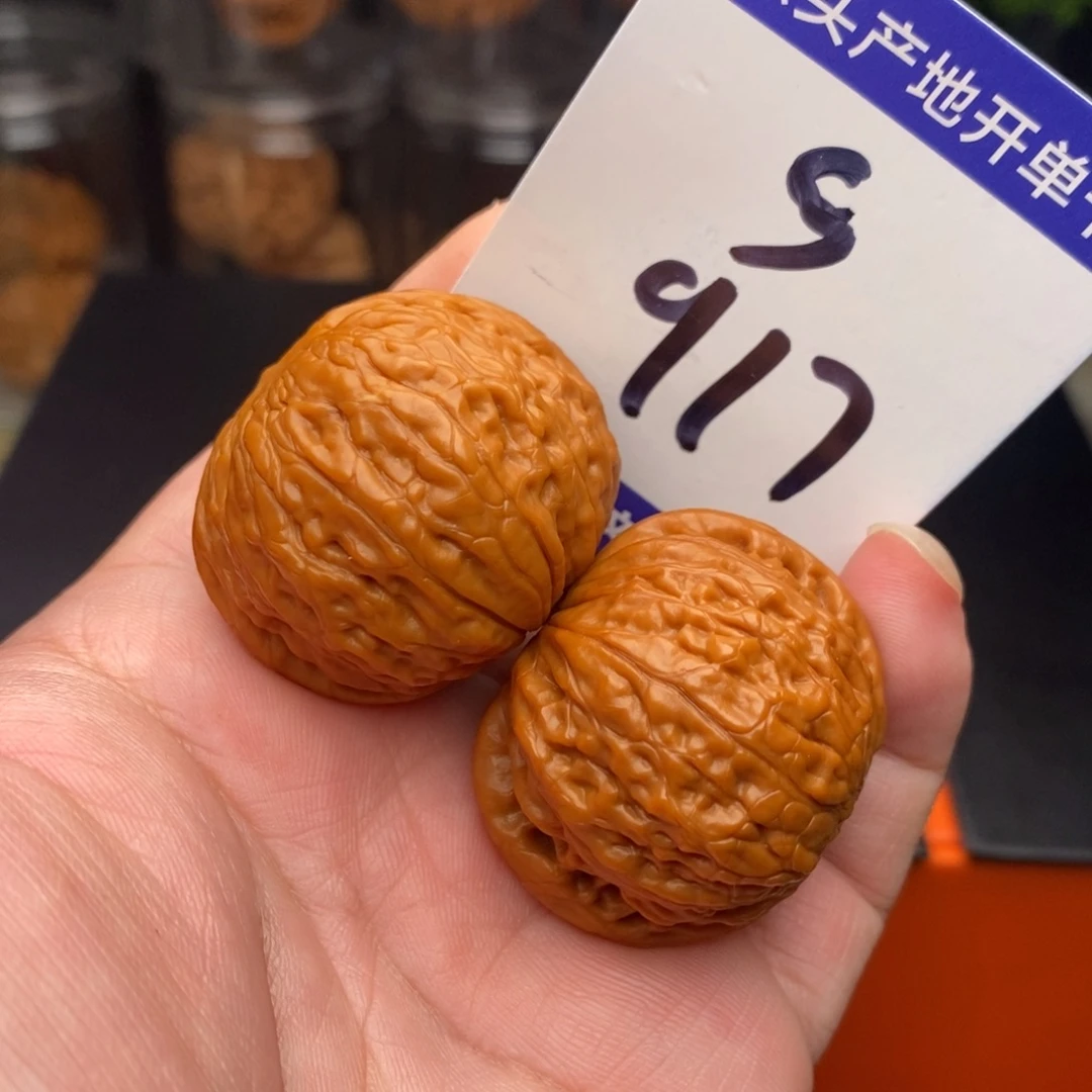 文玩核桃把件铁锤妹妹37全品