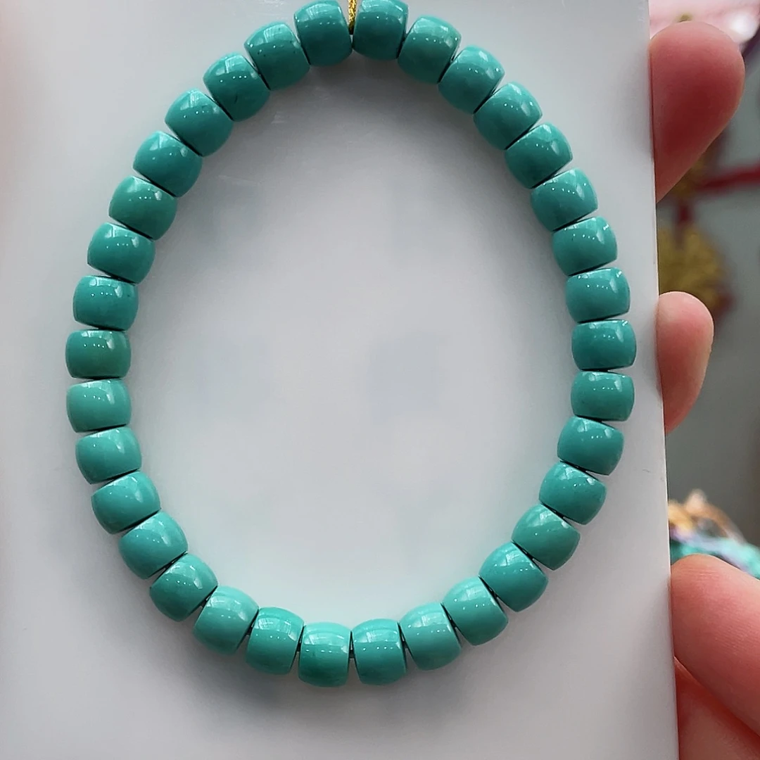 绿松石颈饰未镶嵌