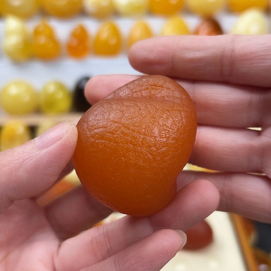 未镶嵌颈饰蜜蜡29.8克