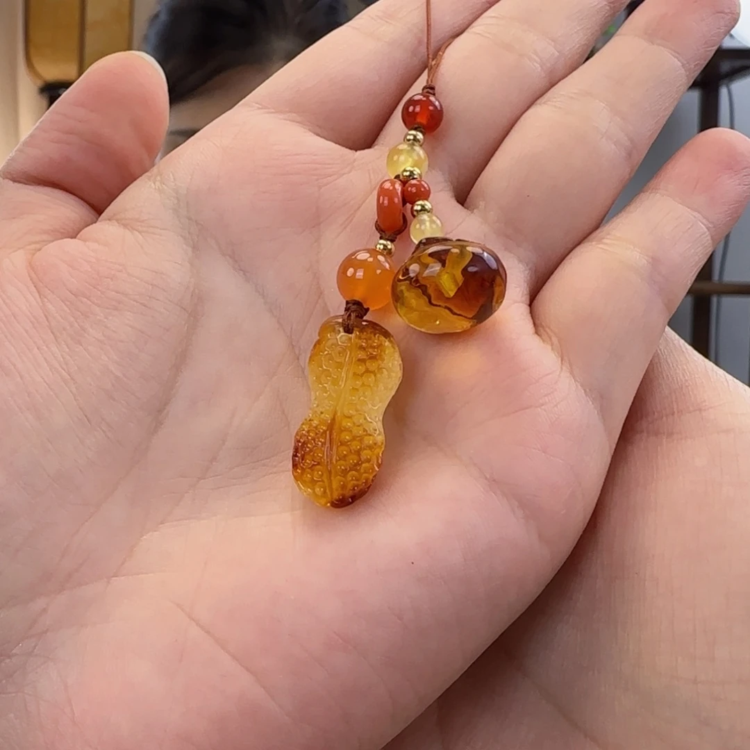 蜜蜡吊坠(赠链)未镶嵌