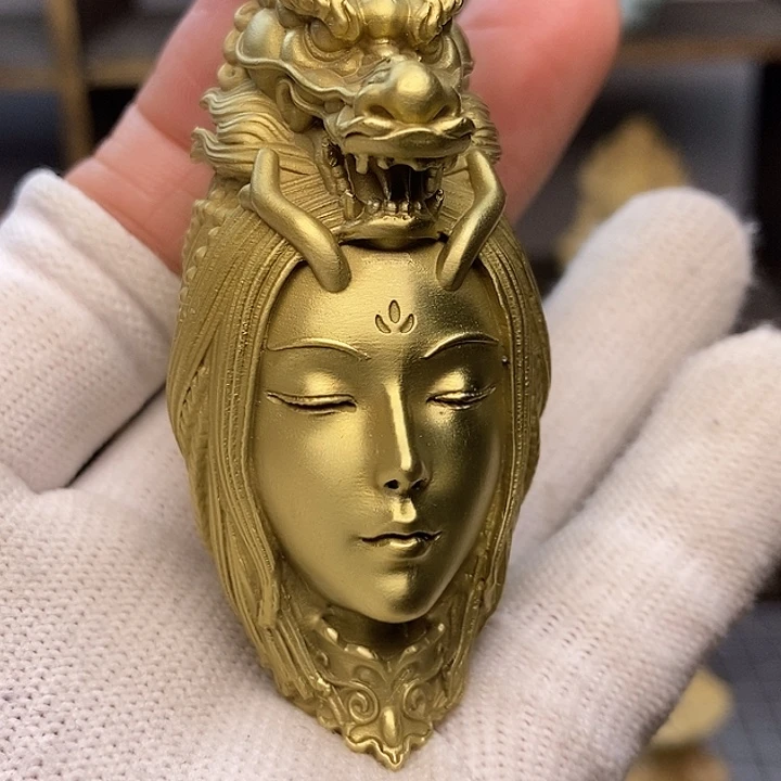 木黄铜龙女手把件